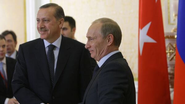 El presidente ruso, Vladimir Putin, con su homólogo turco, Recep Tayyip Erdogan - Sputnik Mundo