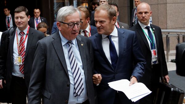 Presidente de la Comisión Europea, Jean-Claude Juncker y presidente del Consejo Europeo, Donald Tusk - Sputnik Mundo