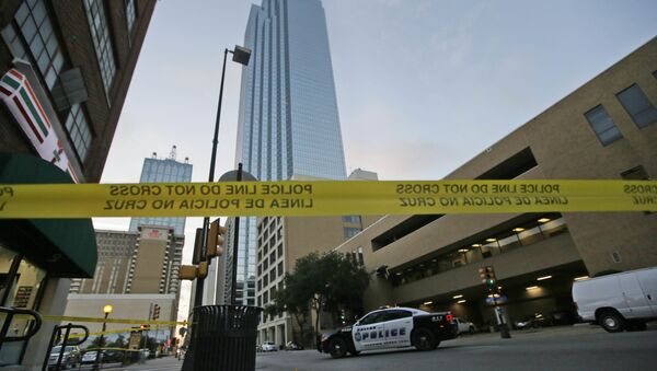 Lugar del tiroteo en Dallas, EEUU - Sputnik Mundo