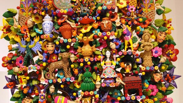 'Árbol de la vida' de Oscar Soteno en exhibición en el Museo de Arte Popular de la Ciudad de México - Sputnik Mundo
