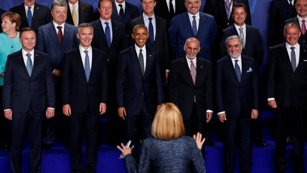 La cumbre de la OTAN en Varsovia en 2016 - Sputnik Mundo