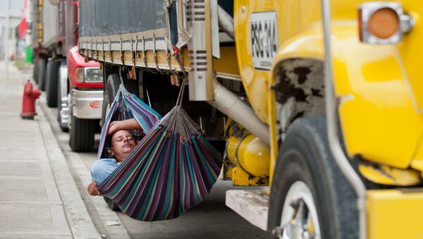 Un camionero en Colombia - Sputnik Mundo