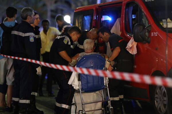Primeras imágenes tras el atentado en Niza: Quería matar al mayor número posible de personas - Sputnik Mundo