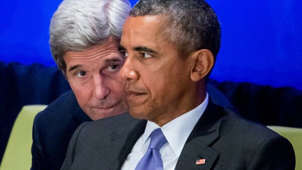 El secretario de Estado de EEUU, John Kerry, y el presidente del país, Barack Obama - Sputnik Mundo