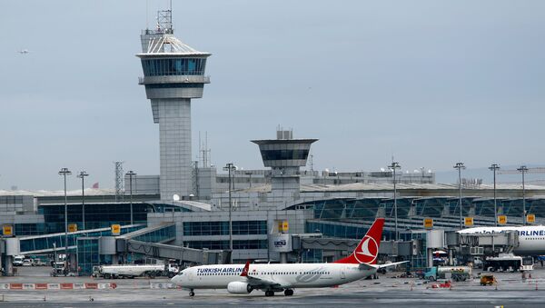 Aeropuerto internacional de Ataturk en Estambul - Sputnik Mundo