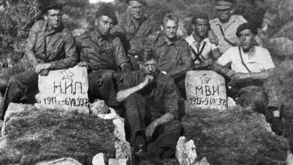 Soldados soviéticos durante la Guerr Civil española (archivo) - Sputnik Mundo
