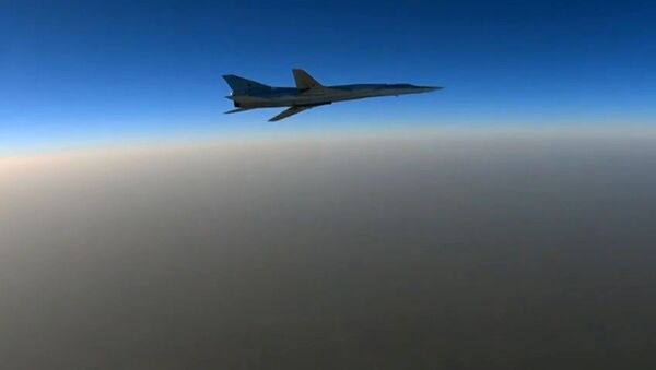Bombardero Tu-22M3 de las Fuerzas Aeroespaciales rusas en siria - Sputnik Mundo