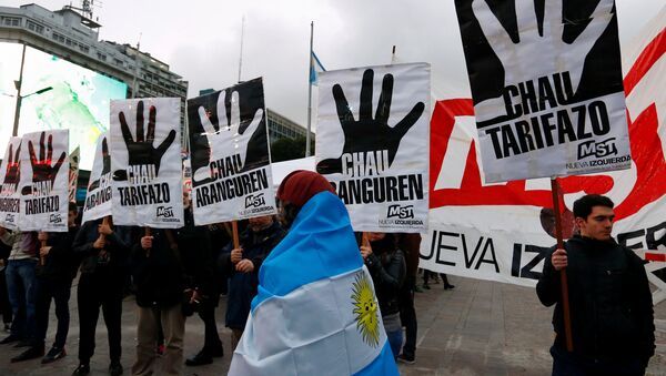 Protesta en Argentina contra el aumento de precios de gas - Sputnik Mundo