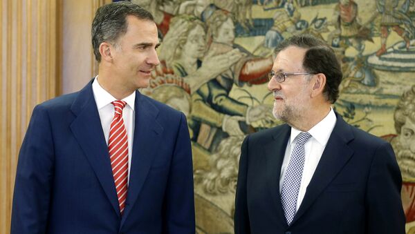 El Rey Felipe VI y el presidente del Gobierno español, Mariano Rajoy (archivo) - Sputnik Mundo