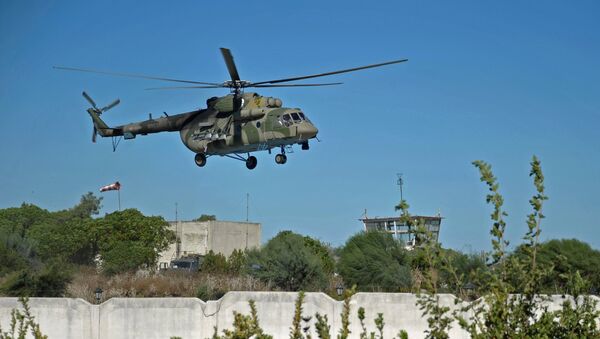 Un helicóptero multipropósito ruso Mi-8 en Siria (archivo) - Sputnik Mundo