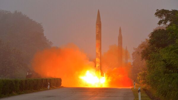 Misiles balísticos norcoreanos - Sputnik Mundo