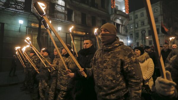 Una marcha de los nacionalistas en Kiev - Sputnik Mundo