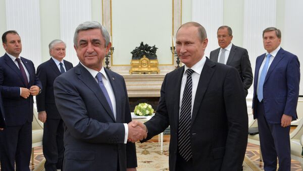 El presidente de Armenia, Serzh Sargsián, y el presidente de Rusia, Vladímir Putin - Sputnik Mundo