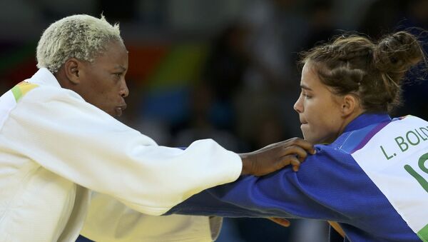 Yolande Bukasa, judoca refugiada - Sputnik Mundo
