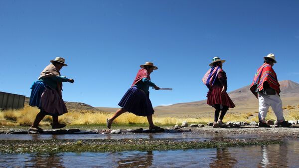 Indígenas aimará en Bolivia (imagen referencial) - Sputnik Mundo