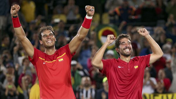 Rafael Nadal y Marc López, tenistas españoles - Sputnik Mundo