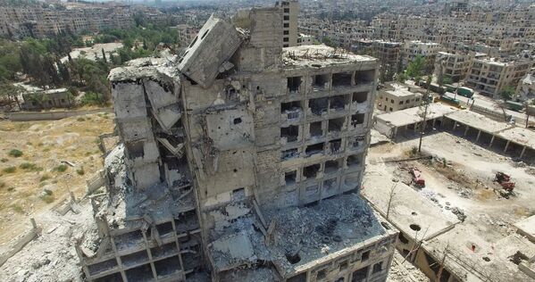 Alepo en ruinas: las imágenes desde el aire - Sputnik Mundo