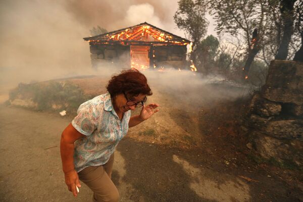 Las fotos más llamativas de la semana: los JJOO, incendios y disturbios. - Sputnik Mundo