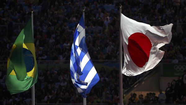 Banderas de Brasil, Grecia y Japón - Sputnik Mundo