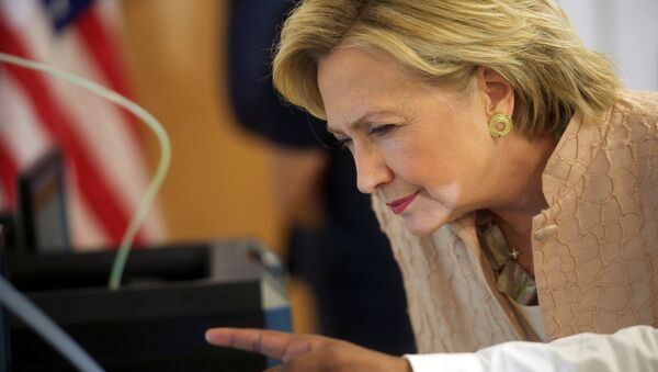 Hillary Clinton admite en correos filtrados que Catar y Arabia Saudí apoyan a Daesh - Sputnik Mundo