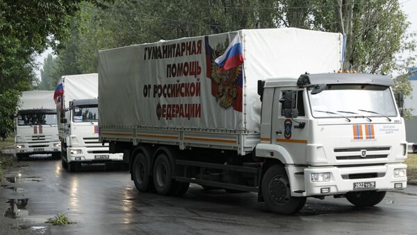 Convoy humanitario de Rusia a Donbás (Archivo) - Sputnik Mundo