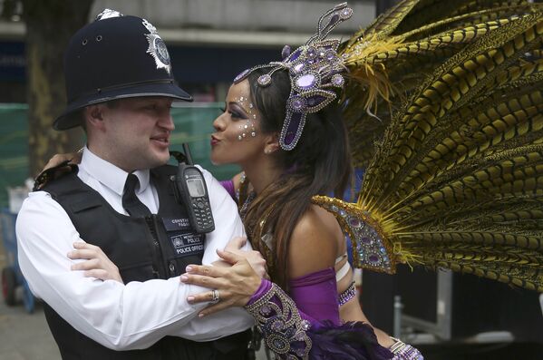 El Carnaval de Notting Hill en Londres. - Sputnik Mundo