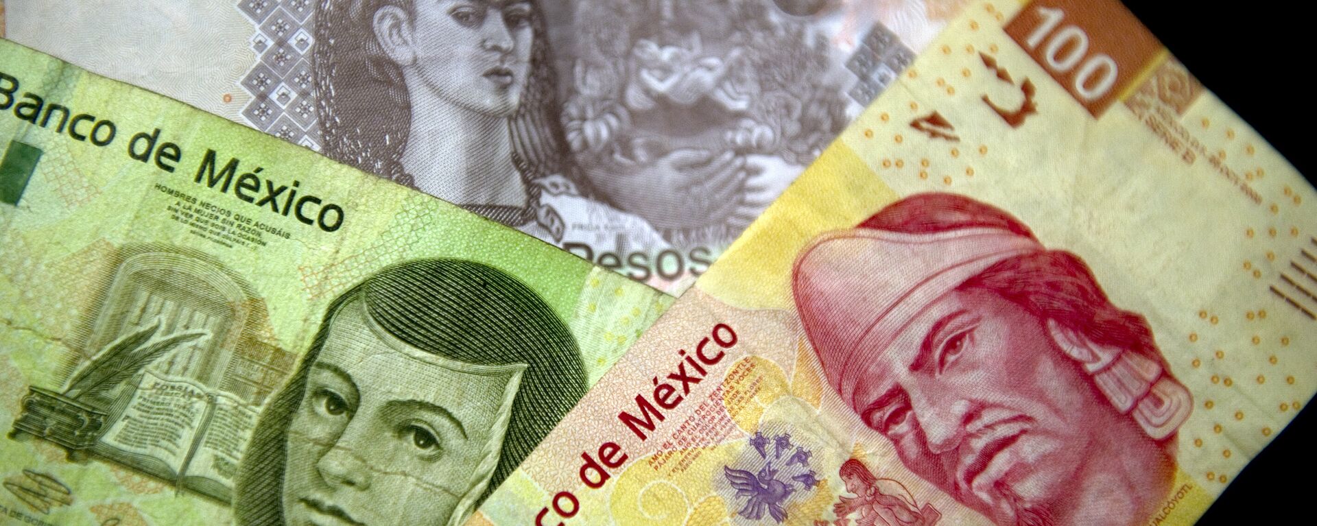 Picture of Mexican Peso notes of different denominations taken on December 27, 2011 in Mexico City - Sputnik Mundo, 1920, 21.10.2021