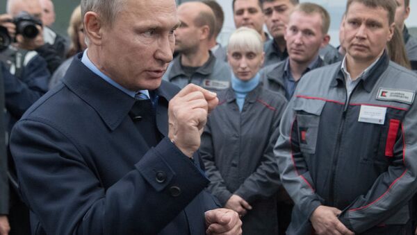 Рабочая поездка президента РФ В. Путина в Ижевск - Sputnik Mundo