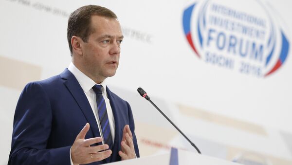 Премьер-министр РФ Д. Медведев принял участие в заседании президиума Совета при президенте РФ - Sputnik Mundo