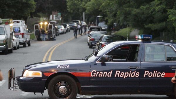 Grand Rapids police cordon off an area in northeast Grand Rapids (File) - Sputnik Mundo