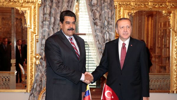 Presidente de Venezuela, Nicolás Maduro, y su homólogo turco, Recep Tayyip Erdogan - Sputnik Mundo
