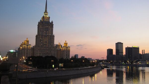 Hotel Ukraina en Moscú - Sputnik Mundo