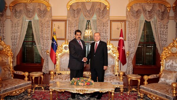 Presidente de Venezuela, Nicolás Maduro, y su homólogo turco, Recep Tayyip Erdogan - Sputnik Mundo