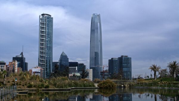 La Gran Torre Santiago, en Chile - Sputnik Mundo