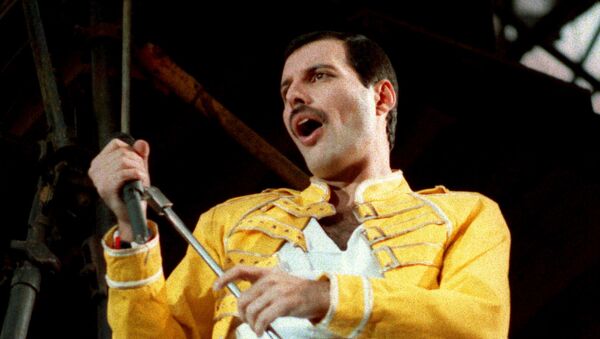 Freddie Mercury, vocalista de la banda de rock Queen (archivo) - Sputnik Mundo