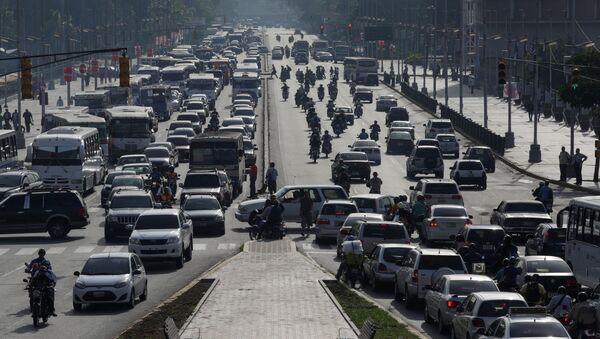 El trafico en Caracas el 28 de octubre de 2016 - Sputnik Mundo