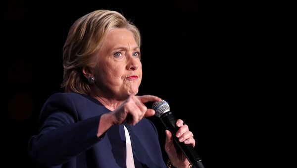 Democratic U.S. presidential candidate Hillary Clinton - Sputnik Mundo