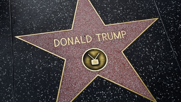 La estrella del presidente de EEUU, Donald Trump, en el paseo de la fama de Hollywood - Sputnik Mundo