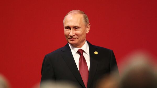 El presidente de Rusia, Vladímir Putin, en la Cumbre de la APEC en Lima, Perú - Sputnik Mundo
