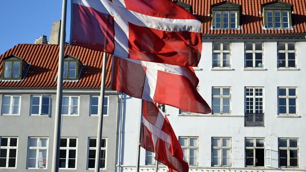 Banderas de Dinamarca (imagen referencial) - Sputnik Mundo