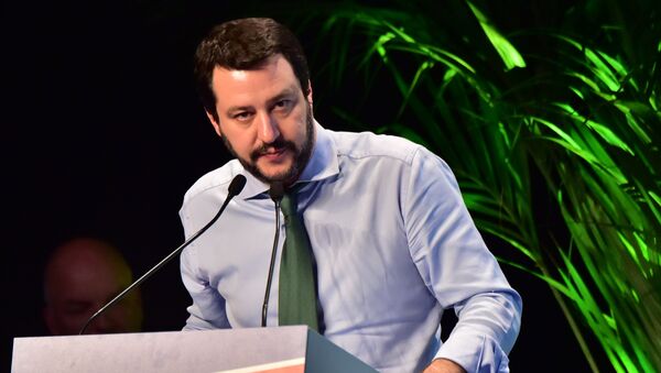 El ministro italiano del Interior, Matteo Salvini - Sputnik Mundo