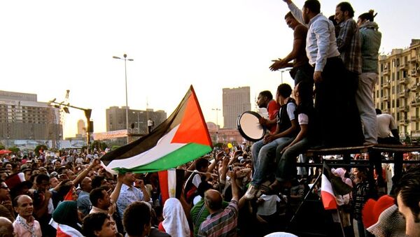 Los palestinos protestan (archivo) - Sputnik Mundo
