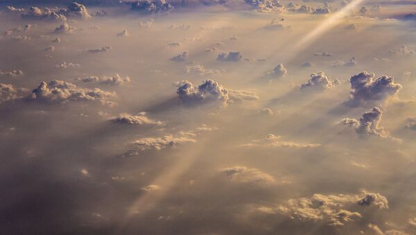 Nubes (imagen referencial) - Sputnik Mundo