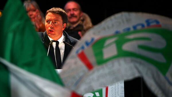 Matteo Renzi, el primer ministro de Italia, agita por sí - Sputnik Mundo