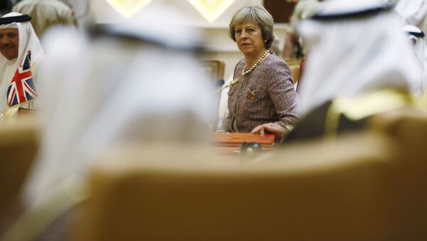 Theresa May, primera ministra del Reino Unido - Sputnik Mundo