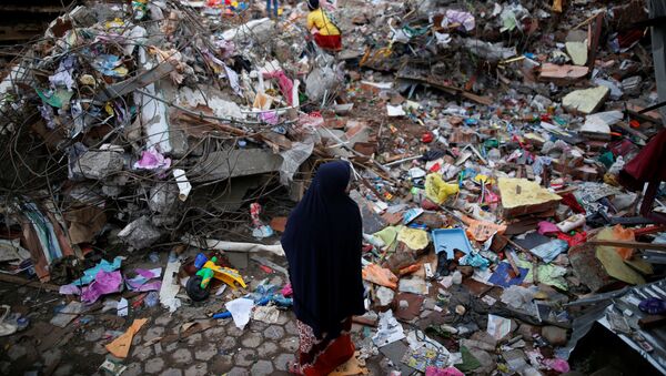Las consecuencias del terremoto en Indonesia - Sputnik Mundo