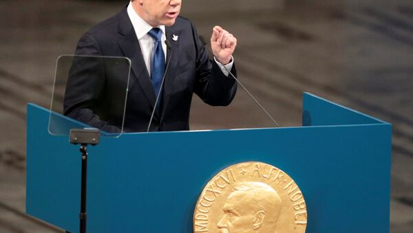 Juan Manuel Santos pronuncia el discurso en el marco del recibimiento del premio Nobel de Paz - Sputnik Mundo