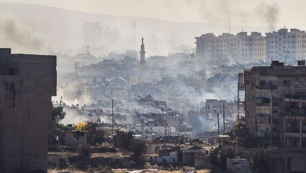 Вид на Алеппо во время операции по выводу террористов из города - Sputnik Mundo