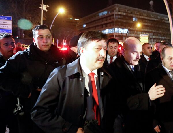 Fuertes imágenes: el asesinato del embajador Kárlov en Ankara - Sputnik Mundo