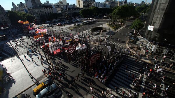 Marcha de protesta en Argentina - Sputnik Mundo